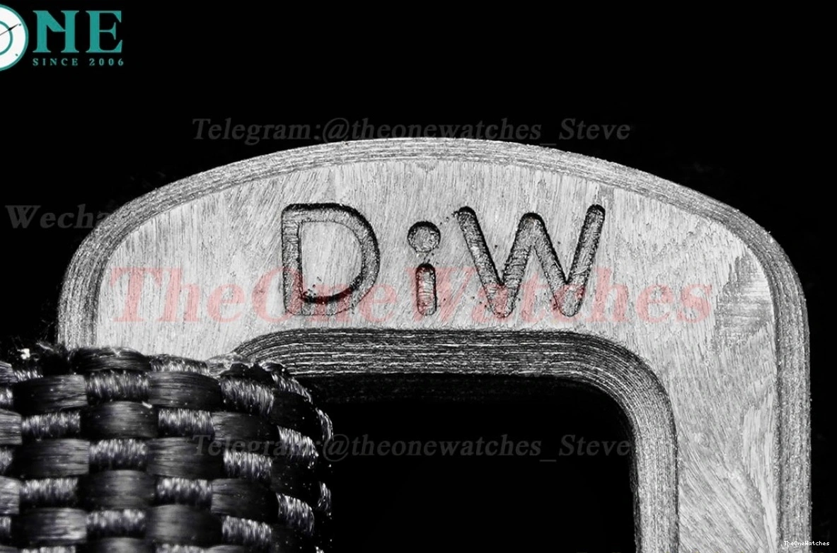 Black NY VR3186 VSF Master II Dial Textured Carbon GMT DIW 1229